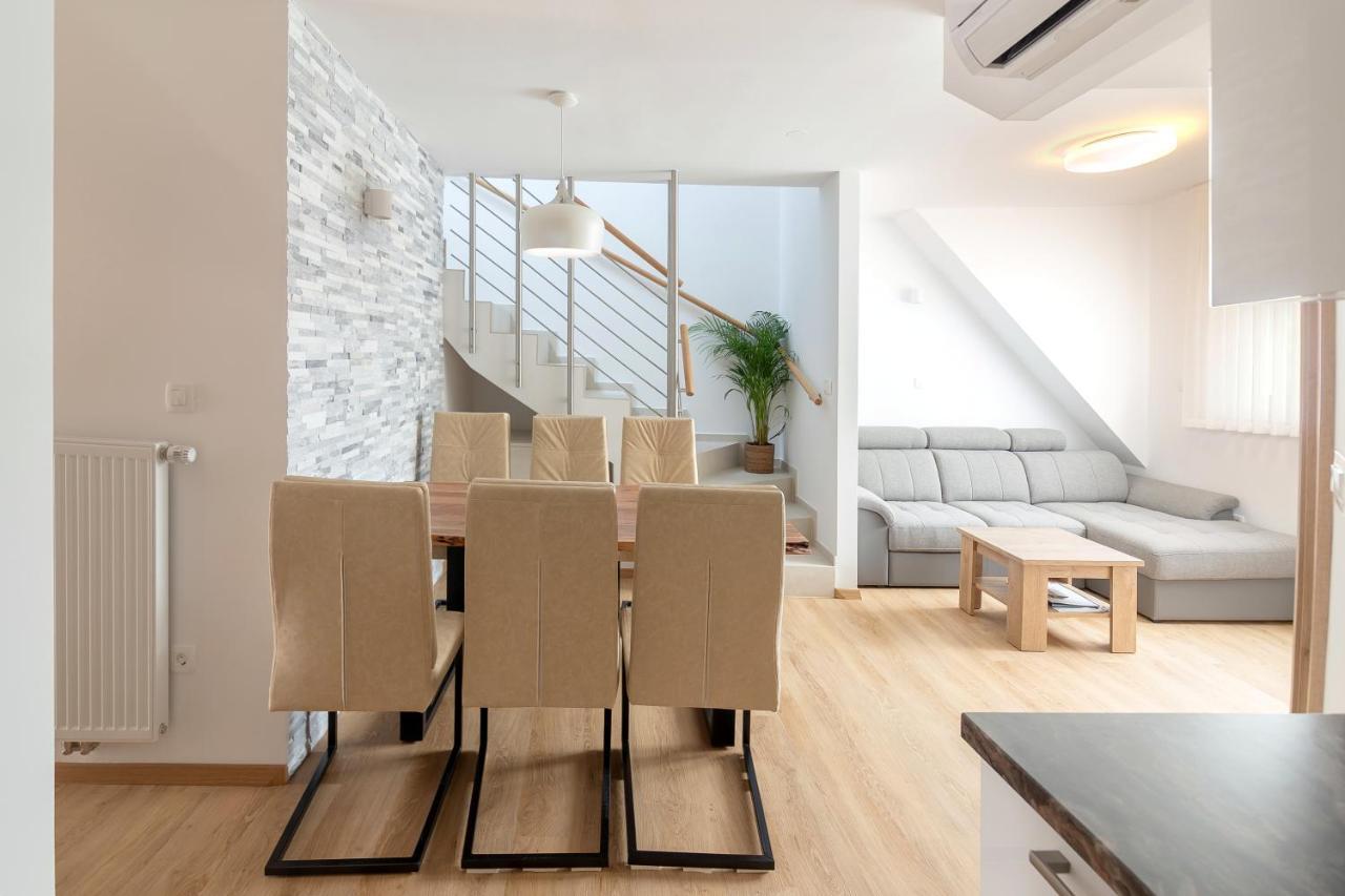 Vila Vita Apartments Kranjska Gora Buitenkant foto