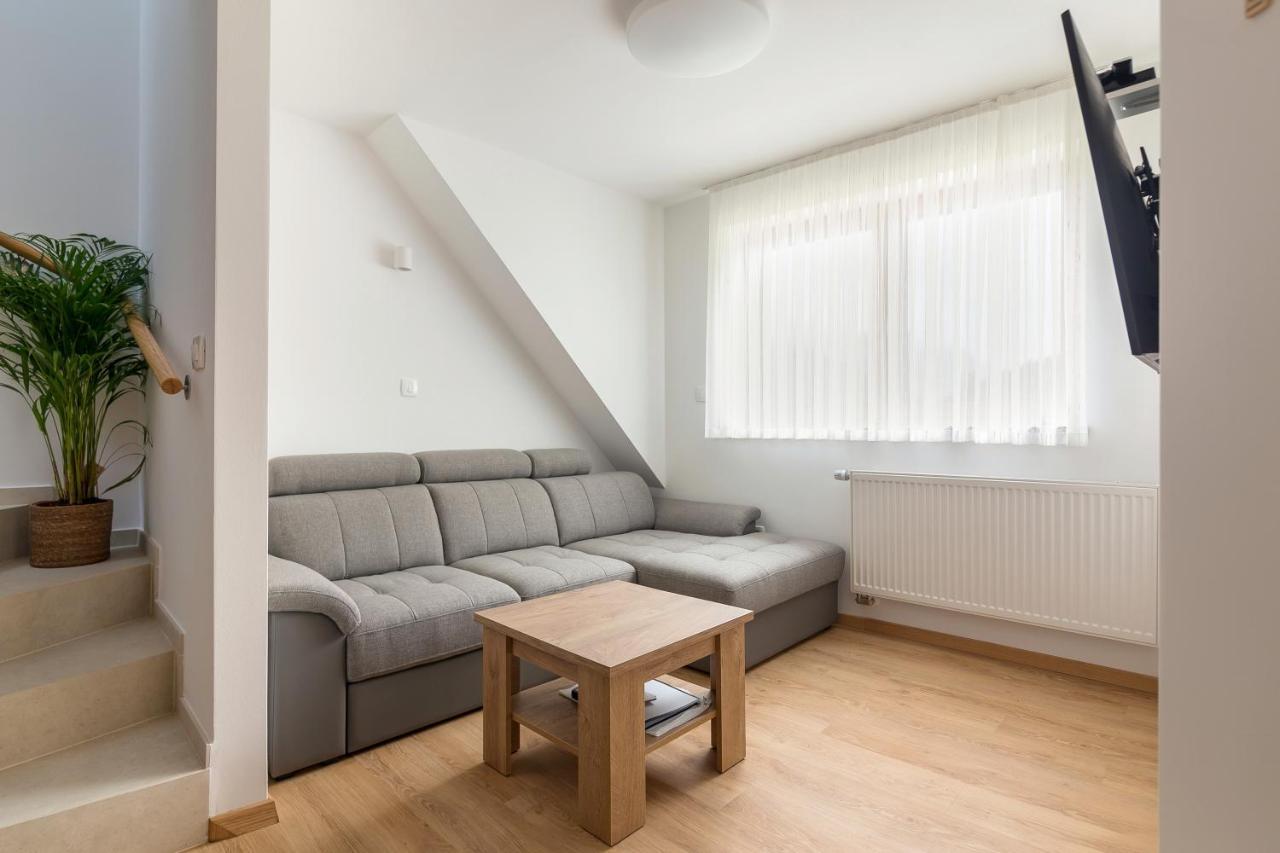 Vila Vita Apartments Kranjska Gora Buitenkant foto