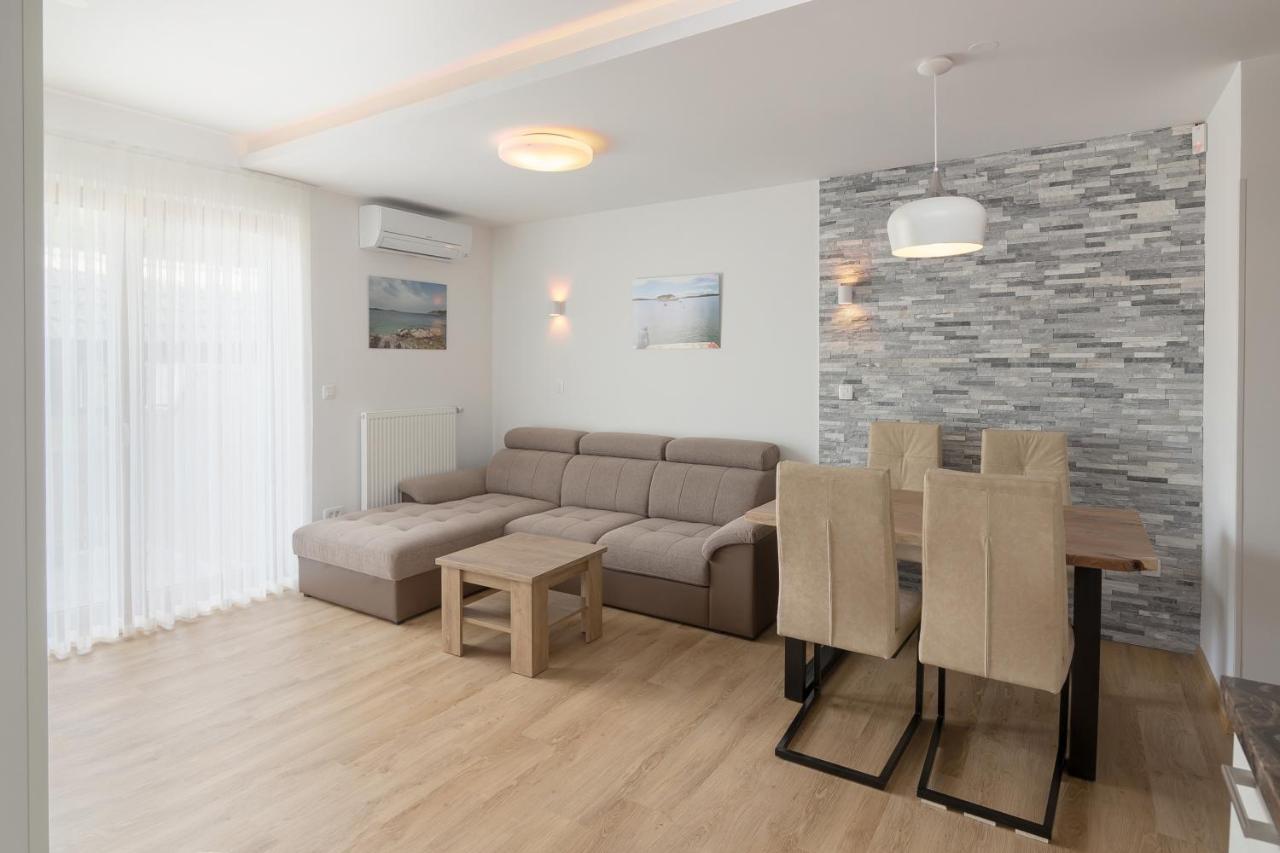 Vila Vita Apartments Kranjska Gora Buitenkant foto
