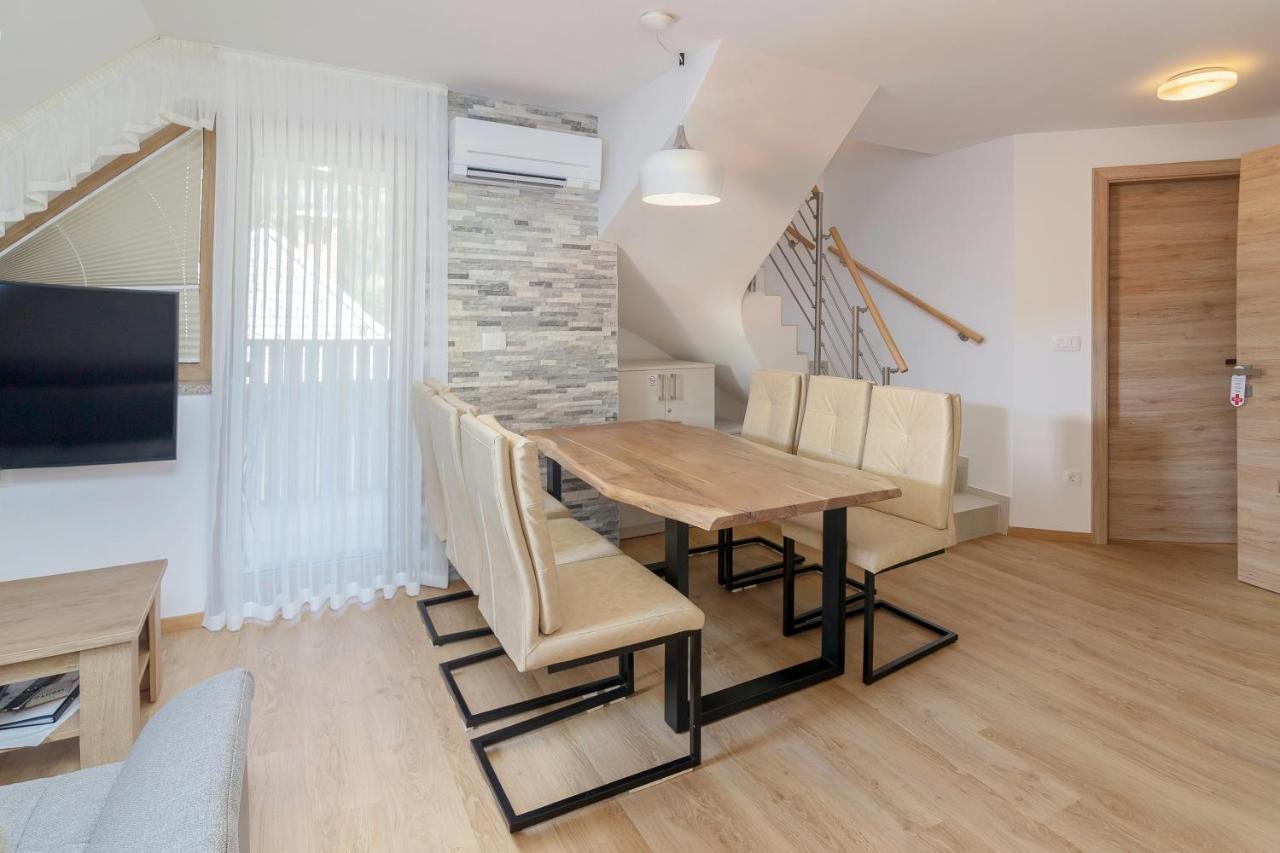 Vila Vita Apartments Kranjska Gora Buitenkant foto