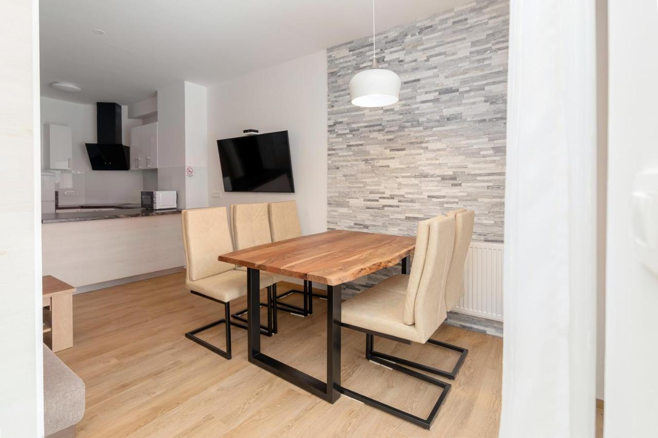 Vila Vita Apartments Kranjska Gora Buitenkant foto