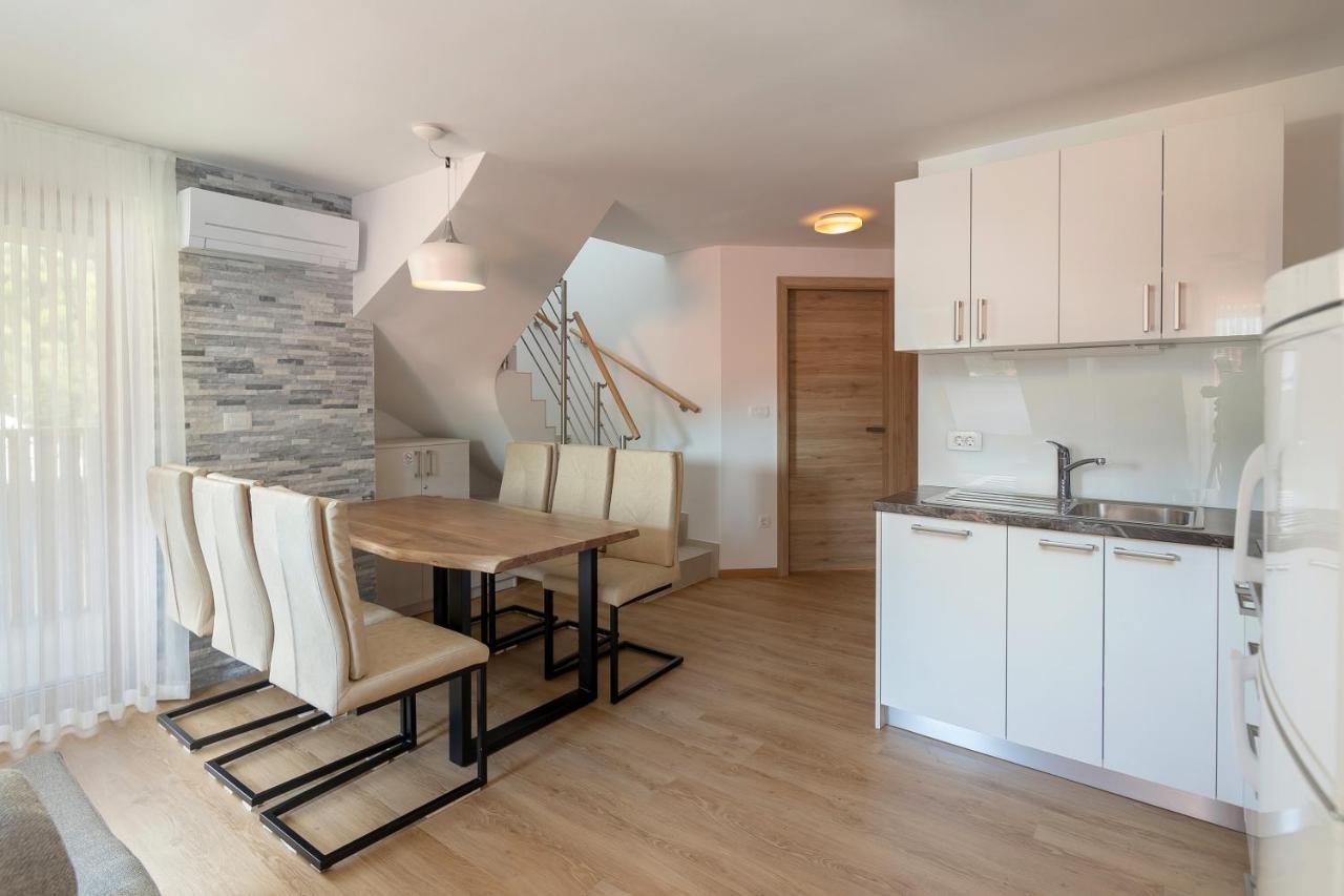 Vila Vita Apartments Kranjska Gora Buitenkant foto