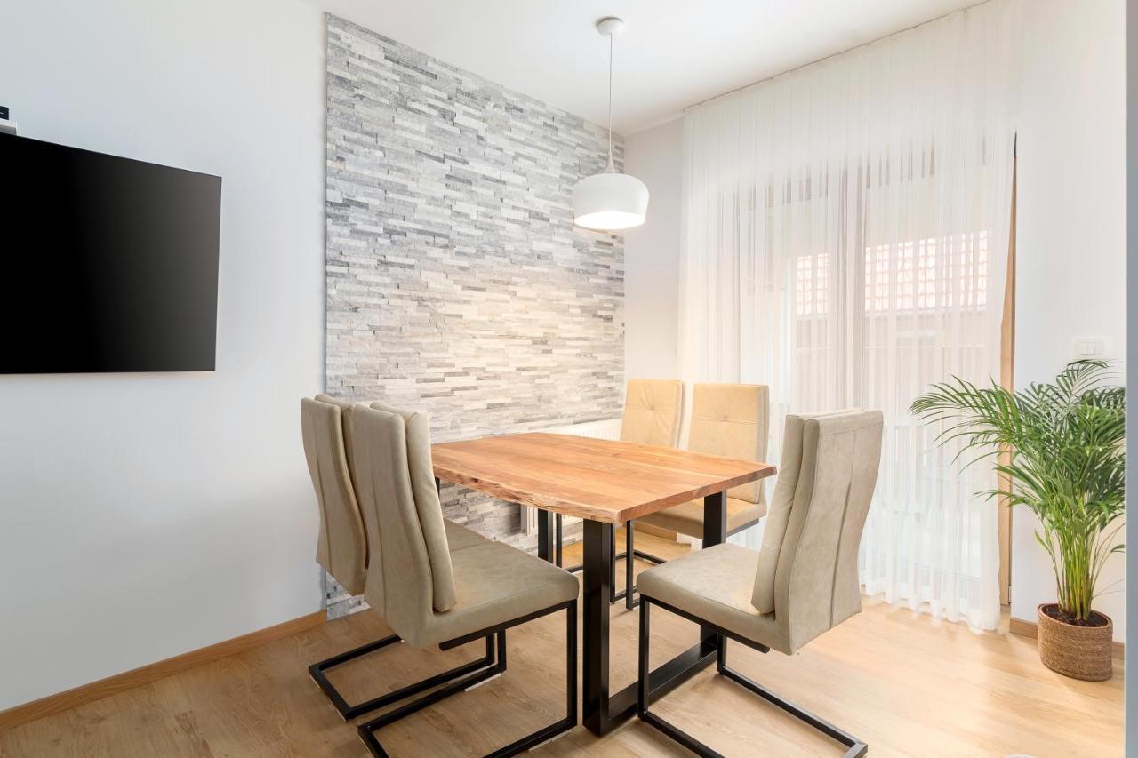 Vila Vita Apartments Kranjska Gora Buitenkant foto